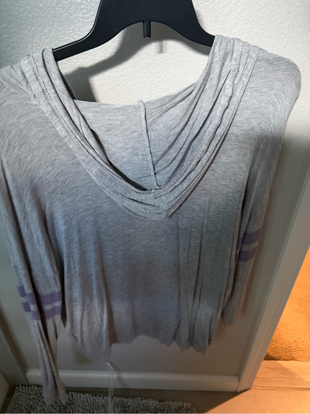 Light Gray Hooded Pullover with Lavender Sleeve Stripes - Picture 3 of 4